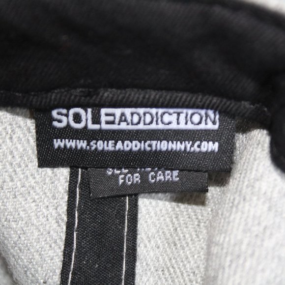 Sole Addiction Lit Men's Gray Snapback Baseball Cap One Size - Picture 9 of 11